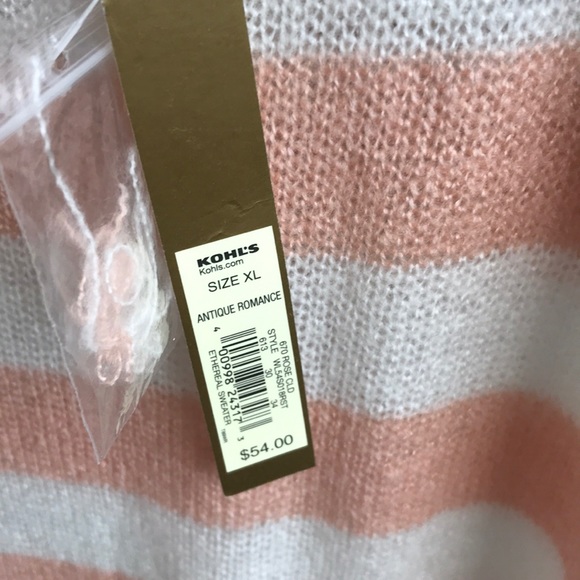 - Lauren Conrad Sweater - Picture 3 of 5